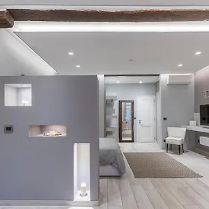 Mandria 1 2 Appartamento
