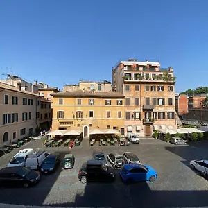 trastevere-romes-heart-charming-apartment-88.it-romehotels.com/